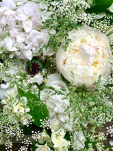 Indlæs billede til gallerivisning Brudebuket, Hvide Blomster
